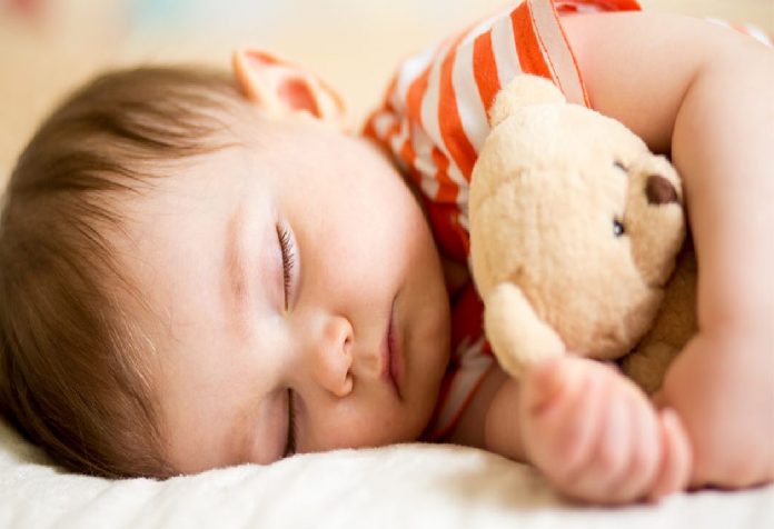 Sleeping with soft toy is dangerous for baby