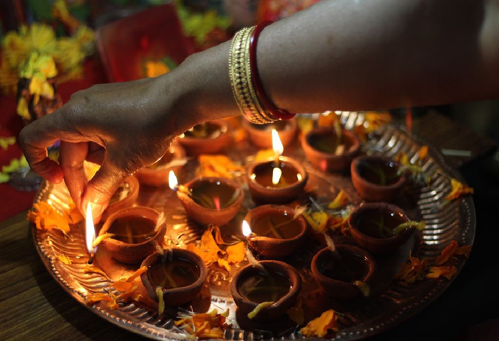 Shubh Muhurat For Diwali Laxmi Puja 2019 6344