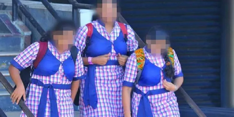 Vulgar or Bad Design? This Kerala School Is Being Criticised For Its Girl Students' Uniform