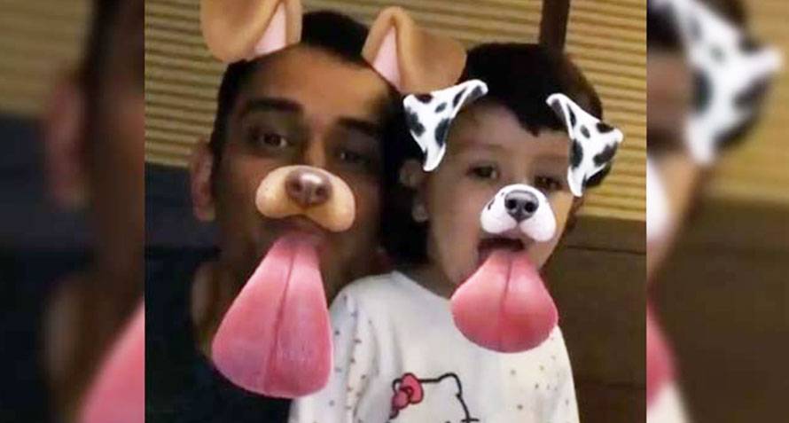 Woof, Woof! Cute Little Ziva and Daddy Dhoni Just Did Something Really Funny