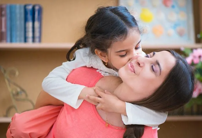 7 Lessons You Must Teach Your Daughter