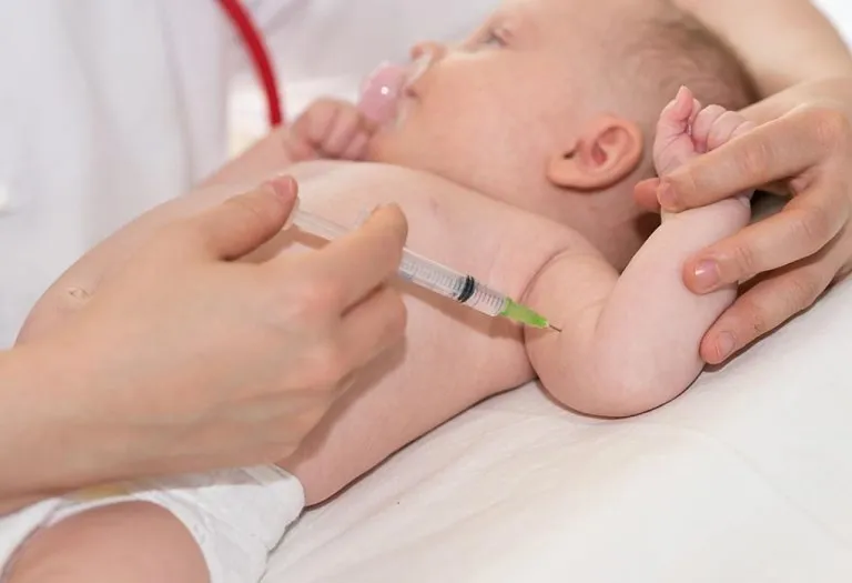 Everything You Need to Know About the Pneumococcal Vaccine