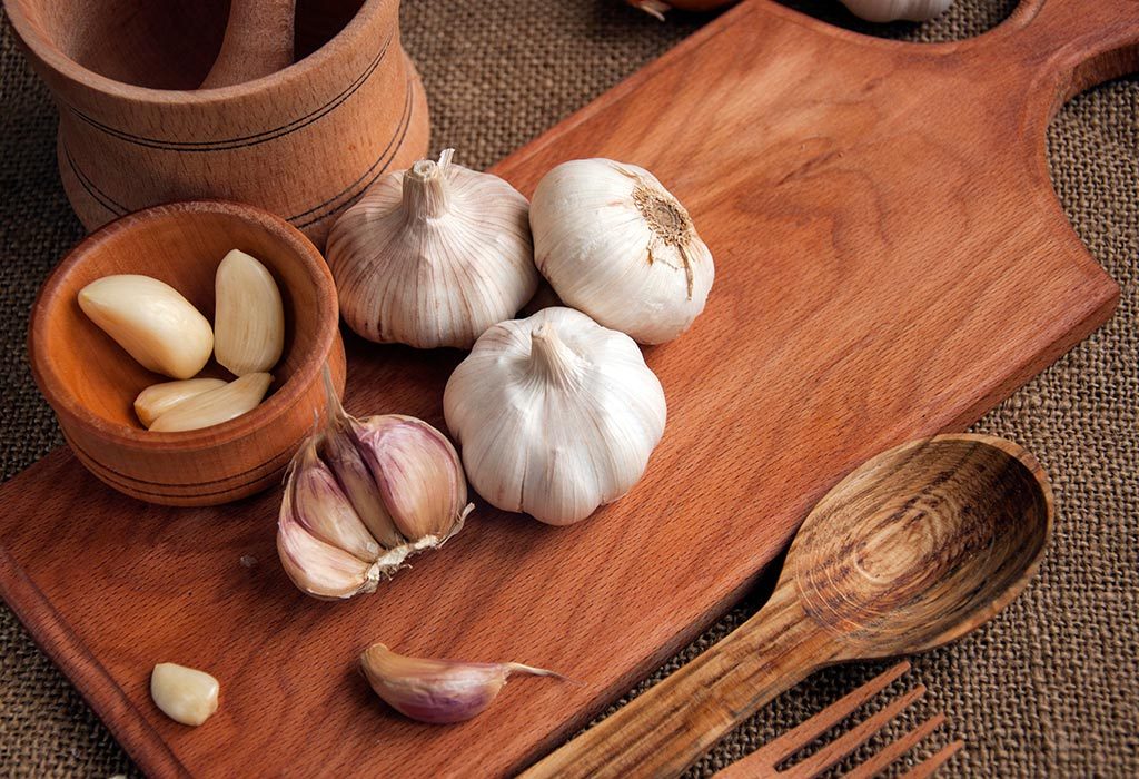 Is Eating Garlic During Breastfeeding Safe?