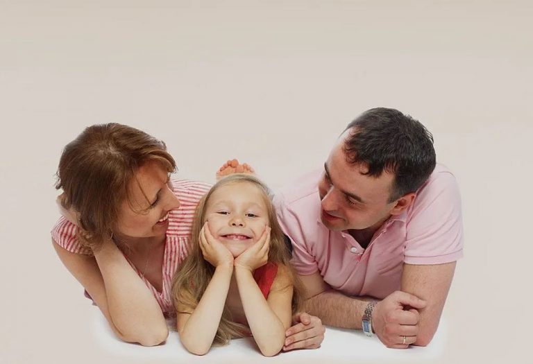 12+ Pros and Cons of Having Only One Child