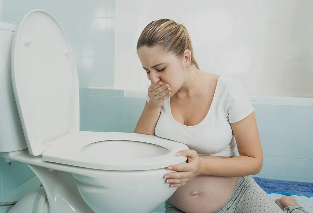 Throwing Up in Third Trimester of Pregnancy - Should You Worry?