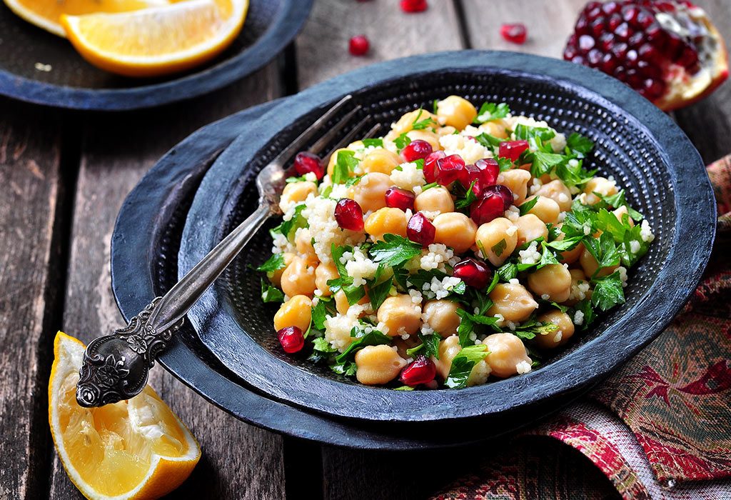 Pomegranate and Chickpea Curry