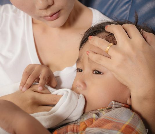 শিশুর শ্লেষ্মা বমন