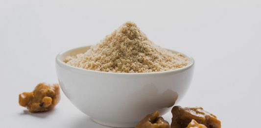 শিশুদের জন্য হিং - উপকারিতা এবং সাবধানতার টিপস