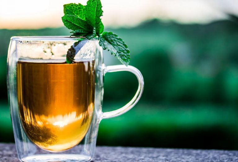 Health in a Teacup: 5 Teas and What They do!