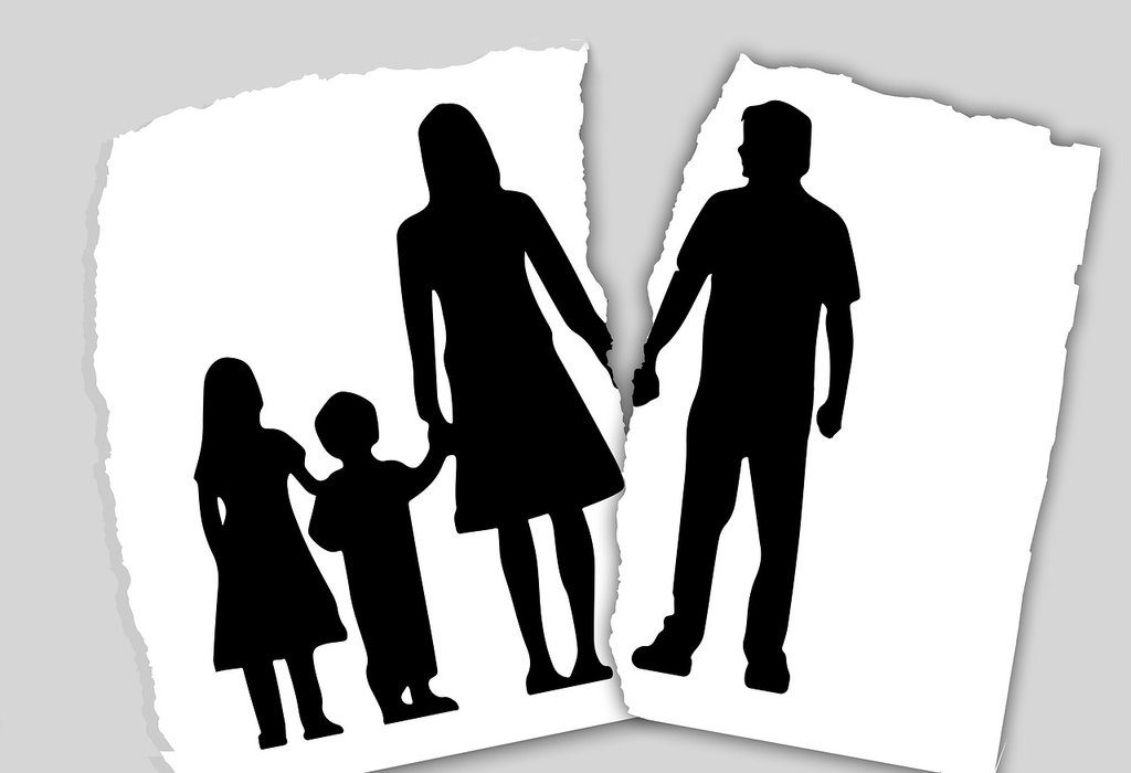 How Parental Divorce Affects the Way We Love