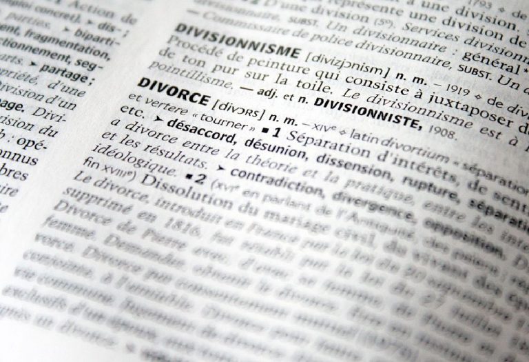 How to Break the News about your Divorce to Loved Ones