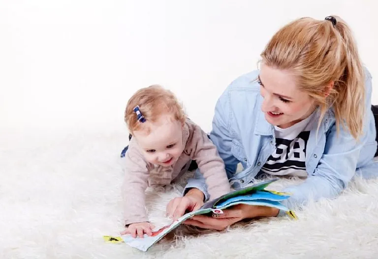 Toddlers Relating Real Life Objects With Pictures