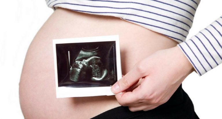 5 Things You Didn't Know Your Baby Could Do In The Womb