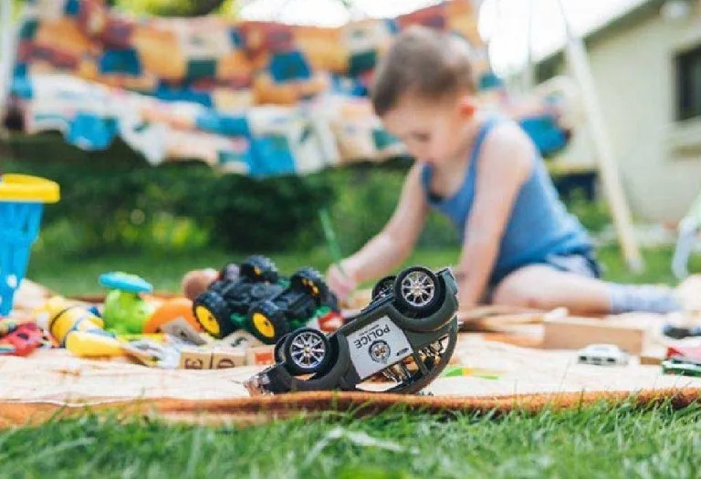 Why Should I Send my Child to Playgroups?
