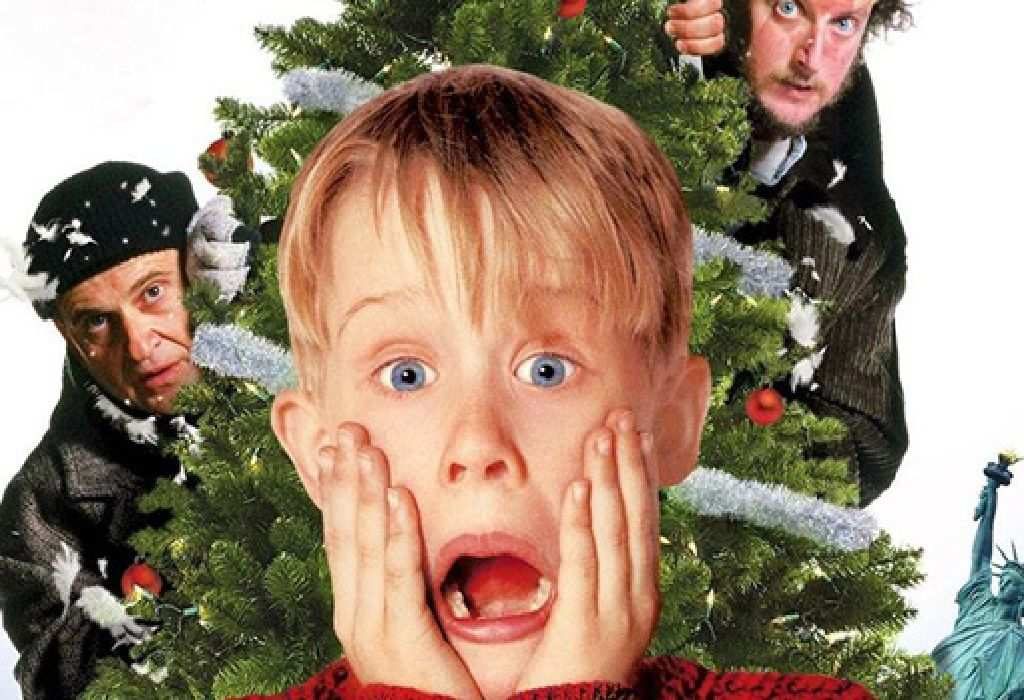 Home Alone (1990) Home Alone (1990)