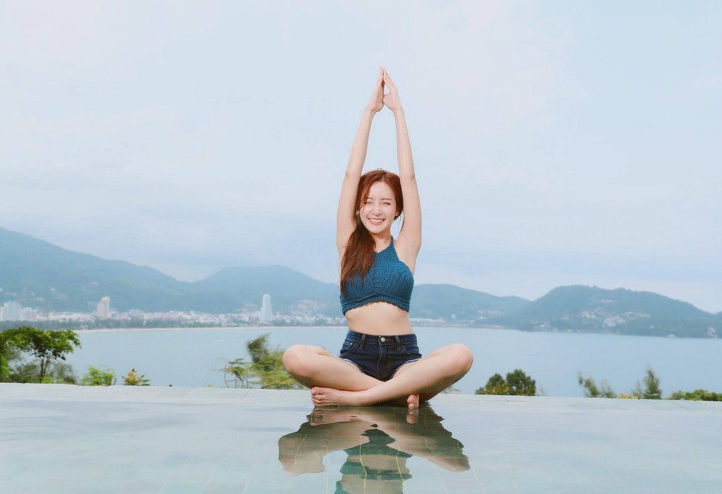 18 Effective Yoga Poses for PCOS Treatment