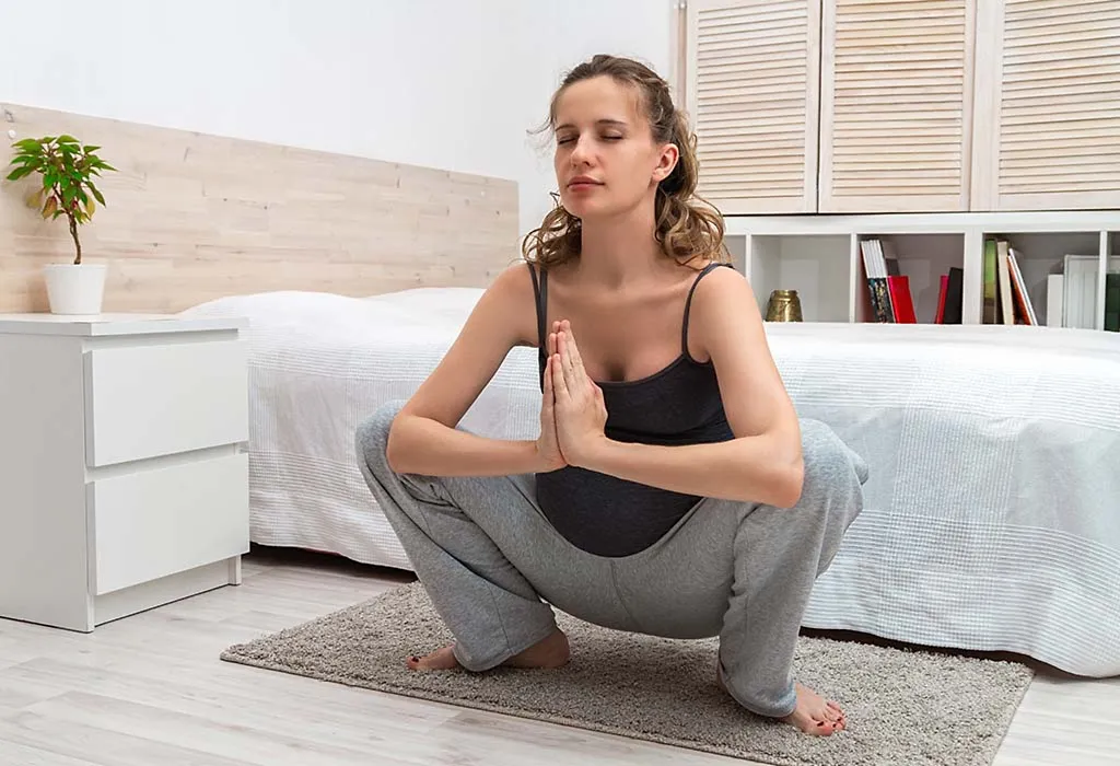 pregnant women doing exercise