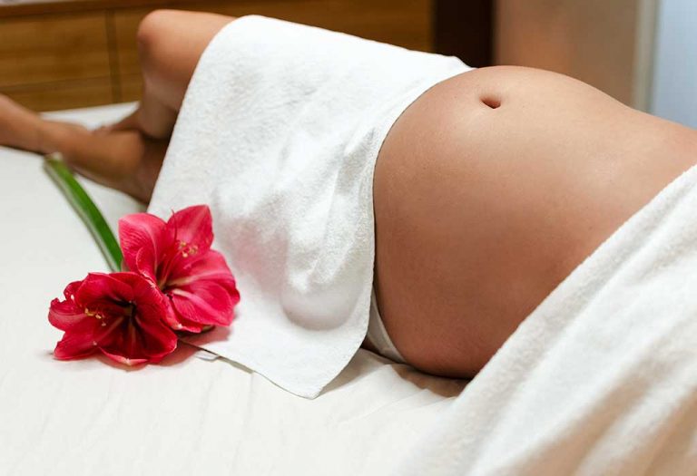 Aromatherapy in Pregnancy and Labour - Benefits & Risks