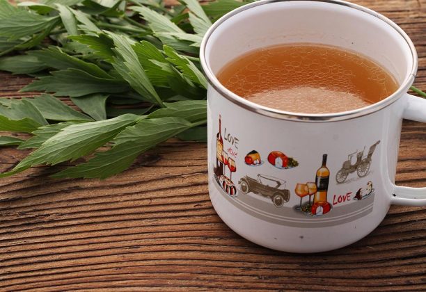 2. Flavourful Chicken Clear Soup for Babies