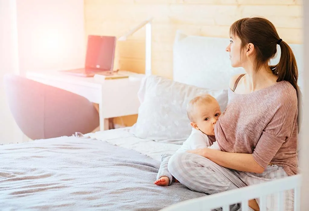 Baby Self-Weaning: Signs, Recommended Time & Tips To Consider