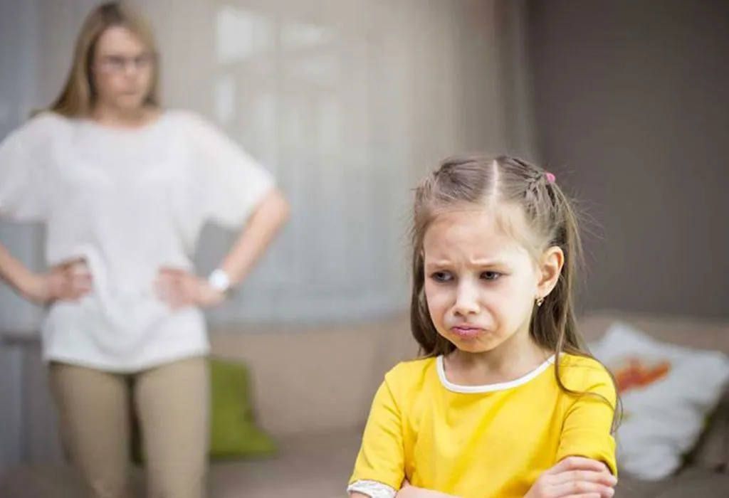 These 9 Habits of Parents Can Cause Future Issues For Children. Let’s Be Careful!