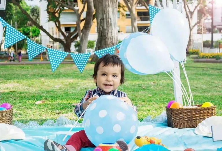 How Playing With Your Baby Develops Her Brain