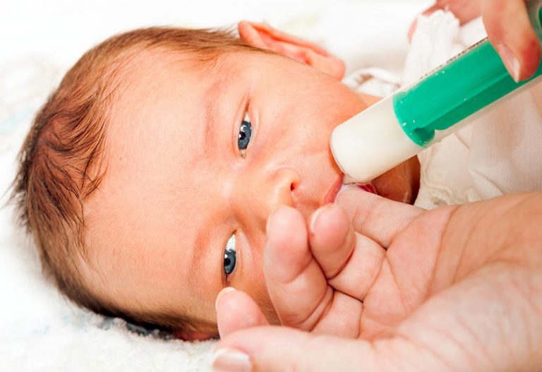 How to Feed a Baby with a Syringe?