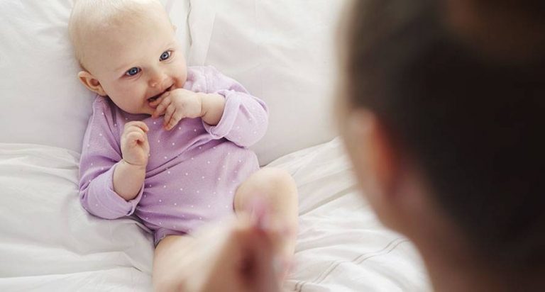 5 Fun Activities That Help You Teach Your Baby Say Mom