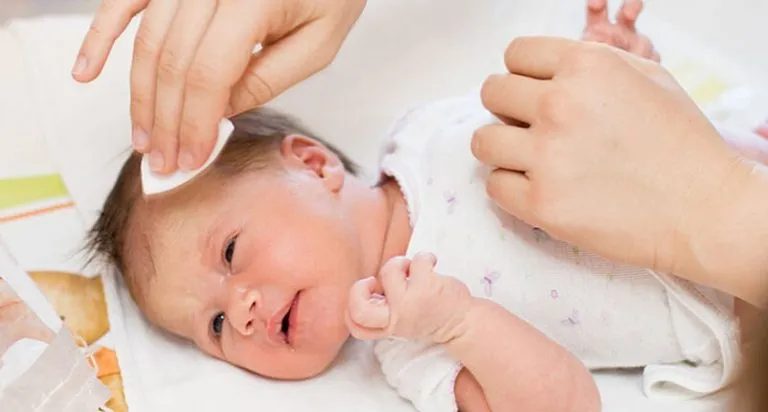 These Signs In Your Baby Could Indicate a Deeper Skin Problem