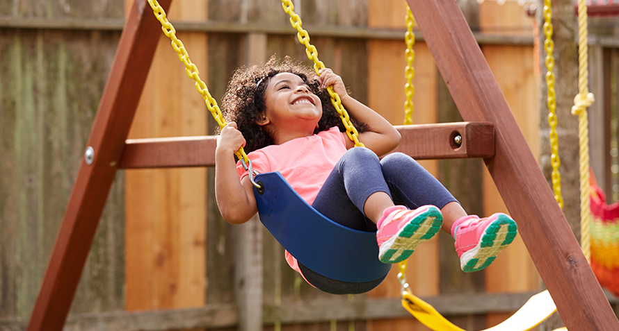 6 Important Ways To Ensure Kids Are Safe When On a Swing