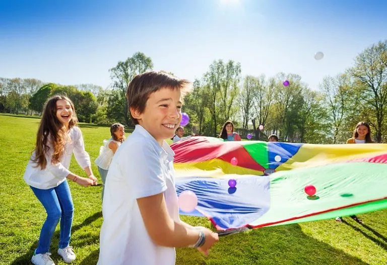 6 Amazing Parachute Games for Kids