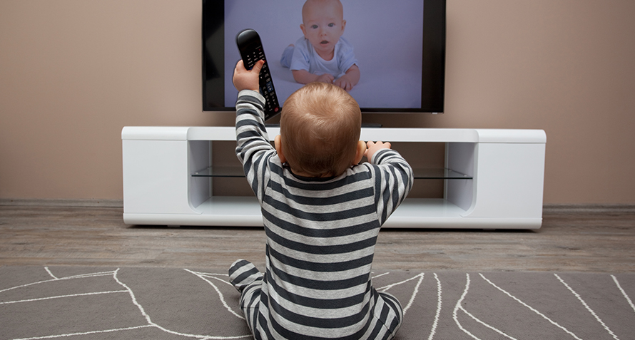Screen Time and Your Baby – What You Must Know