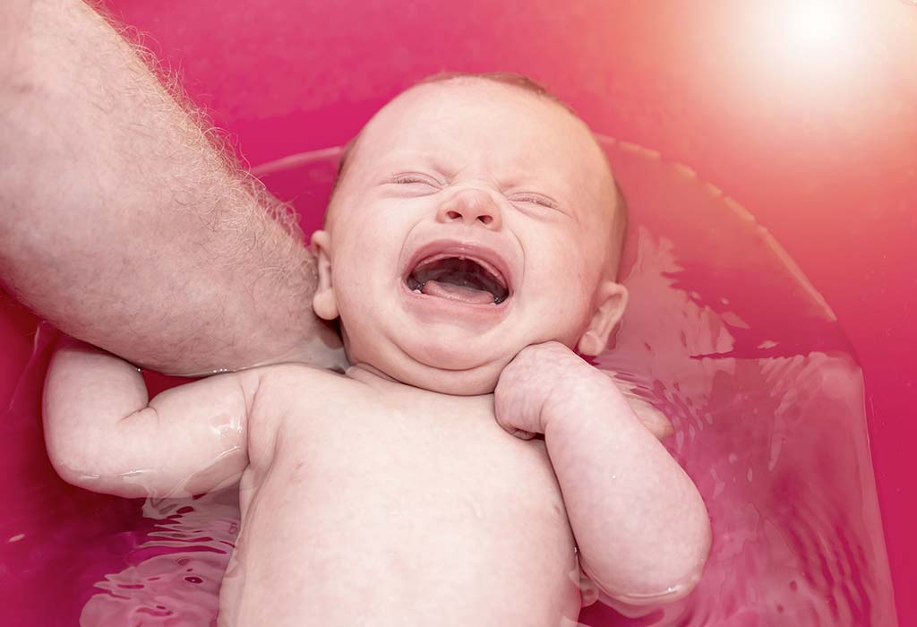 Baby Crying While Bathing – Know Why Your Child Hates Bath-Time