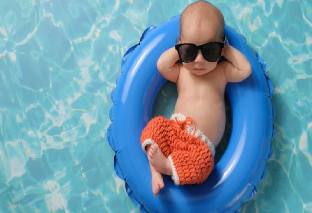 4 Tips to Choose the Right Swimsuit for Your Baby
