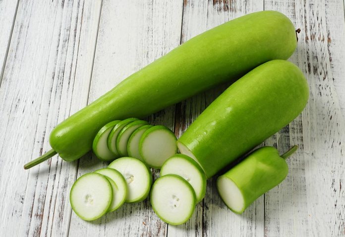 Eating Bottle Gourd (Lauki) during Pregnancy - Is It Safe?
