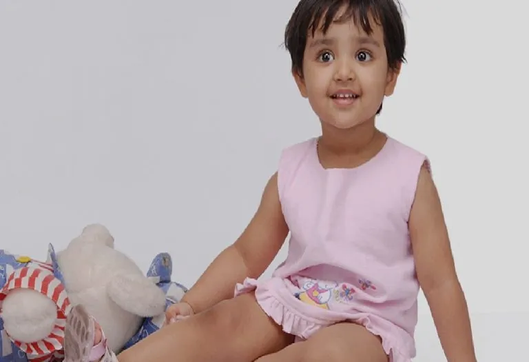 7 Tips To Quickly Treat Your Baby's Cuts, Burns & Bites