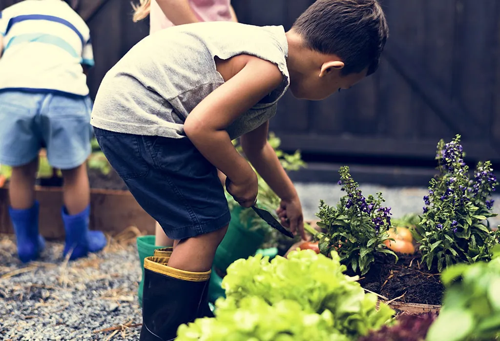 Top 10 Interesting Gardening Activities for Your Kids & Its Benefits
