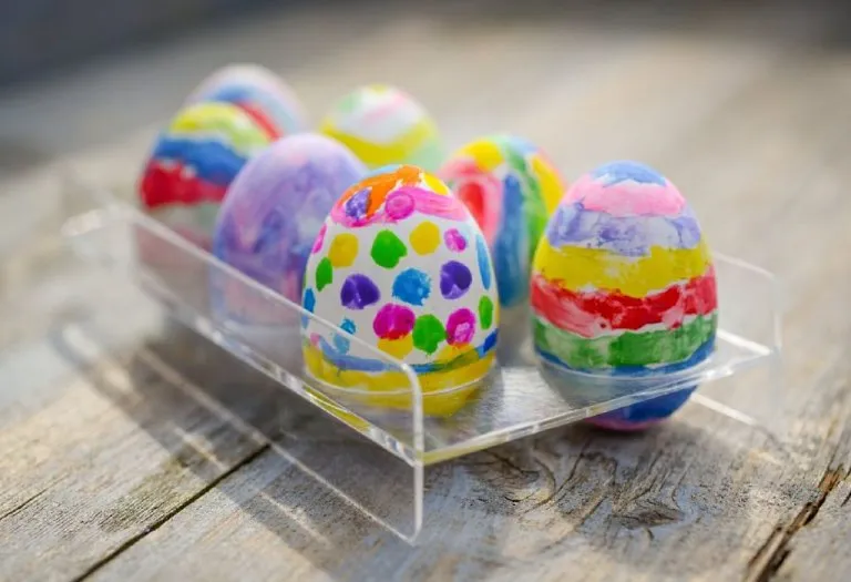 9 Creative Ways to Decorate Easter Eggs