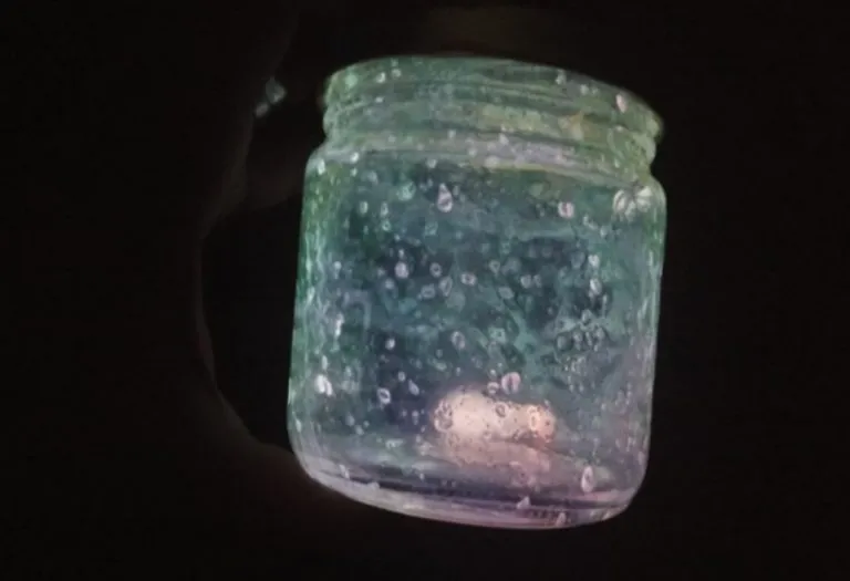 DIY Glowstick Night Lamp