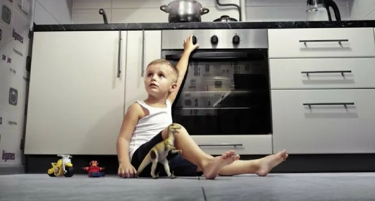 Home Alone – Safety Tips for Kids