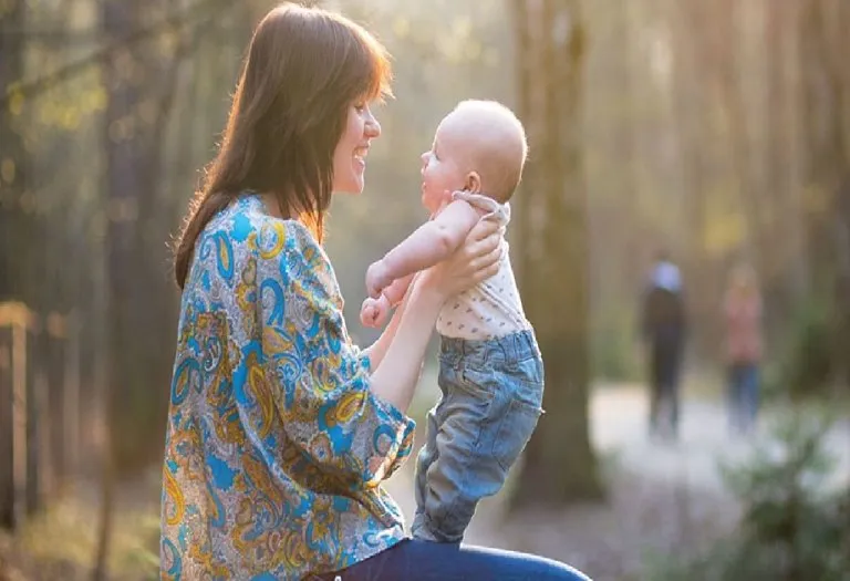 How to Use Infant Directed Speech to Help Babies Learn a Language