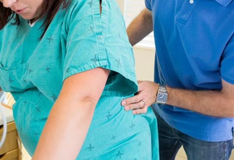Acupressure for Back Pain during Pregnancy
