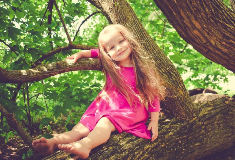 Keeping Your Toddler Tuned To Changes in Nature