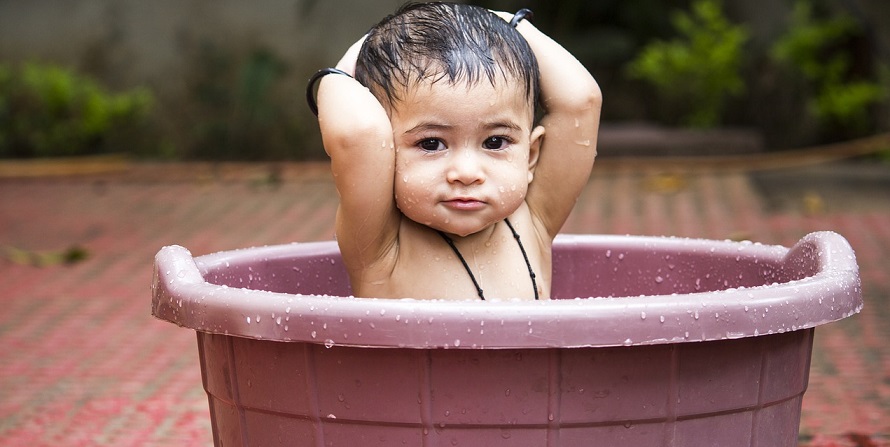 When Your Toddler Has A Fear Of The Bath