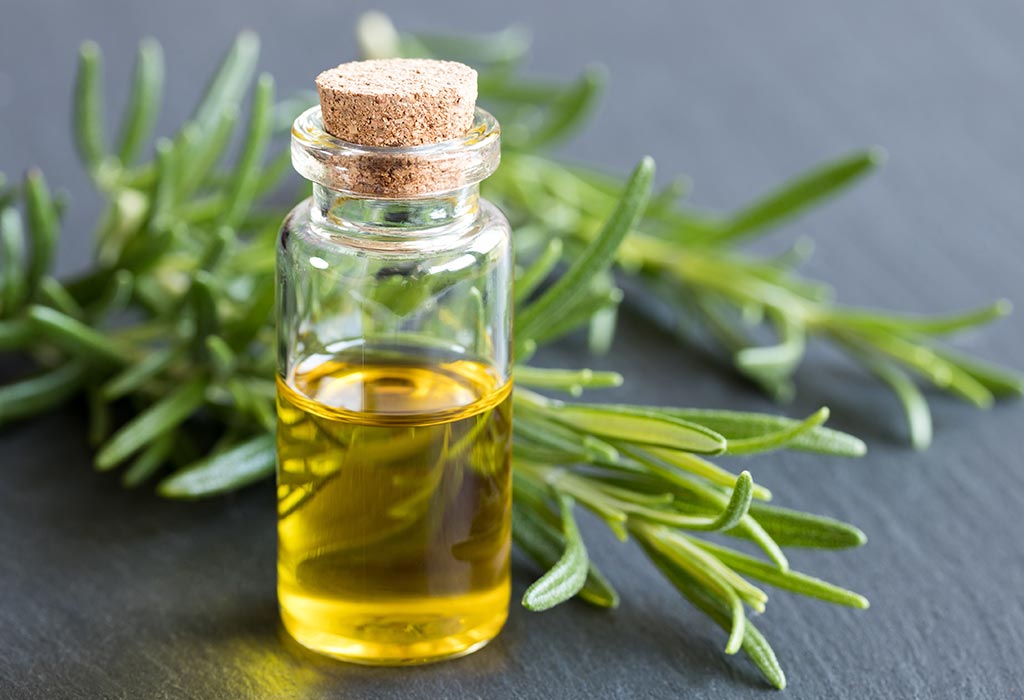 7 Essential Oils That Will Take Years Off Your Ageing Skin