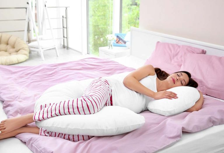 can-pregnant-women-sleep-on-their-right-side