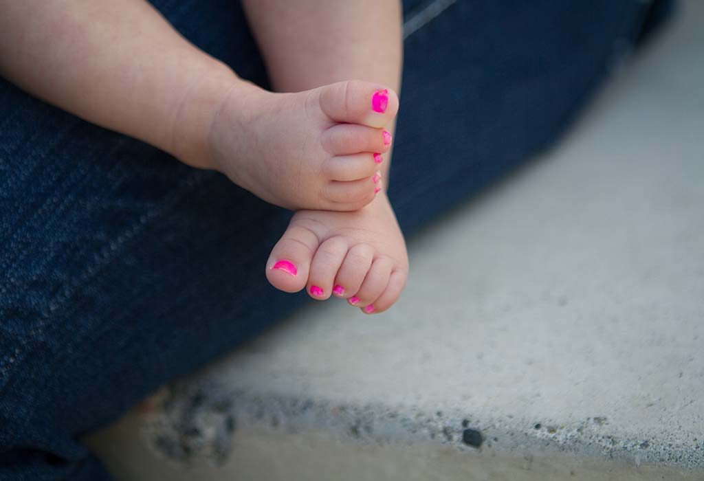 Is It Safe to Paint Babies or Toddlers Fingernails with Nail Polish?