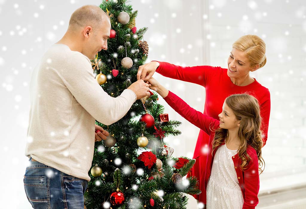 8 Simple Ways to Decorate Your Home for Christmas