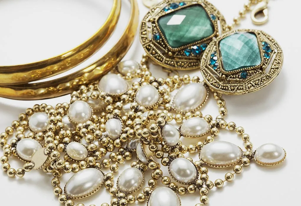 Vintage jewellery