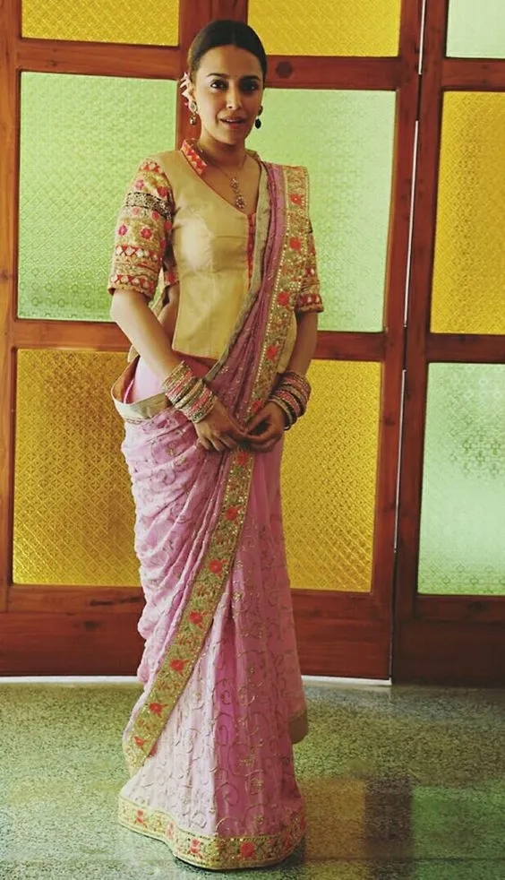 30 Types of Saree Draping from Different States | Saree draping styles, Saree  wearing styles, Saree styles
